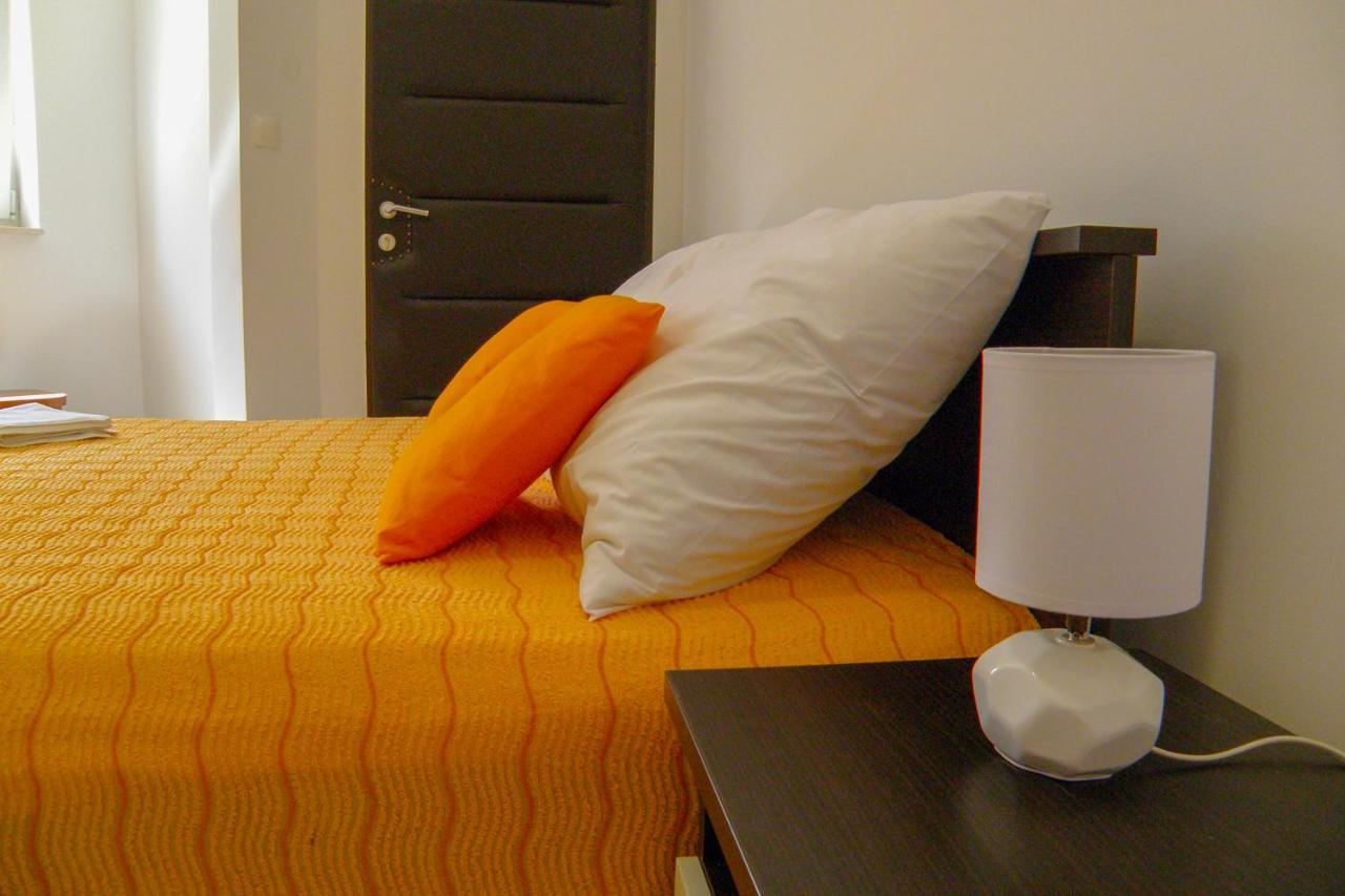 Lada Apartmani Novalja Buitenkant foto