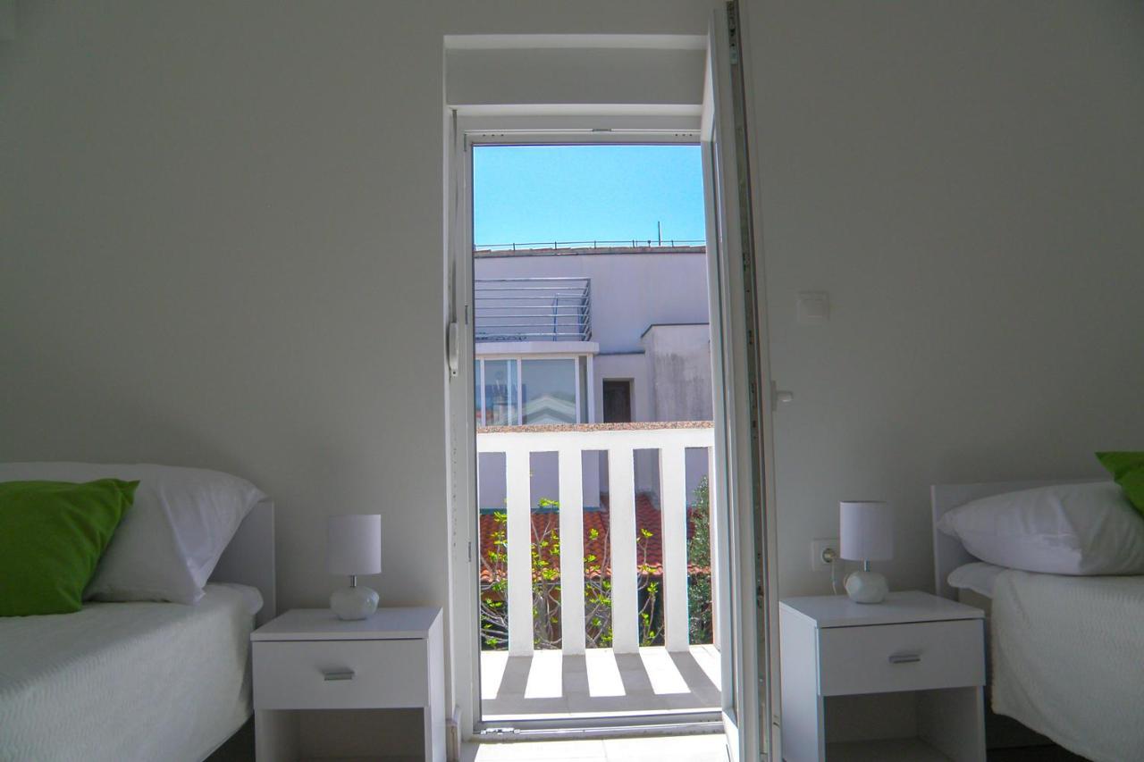 Lada Apartmani Novalja Buitenkant foto