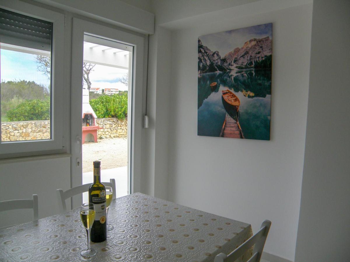 Lada Apartmani Novalja Buitenkant foto